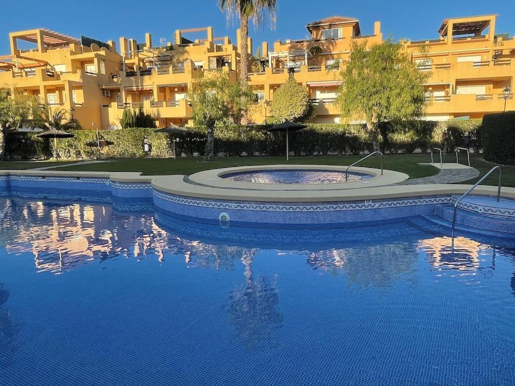 A Stunning 2 Bedroom Apartment 5 Min Walk To The Beautiful Beaches Of Vera Playa Playas de Vera ภายนอก รูปภาพ