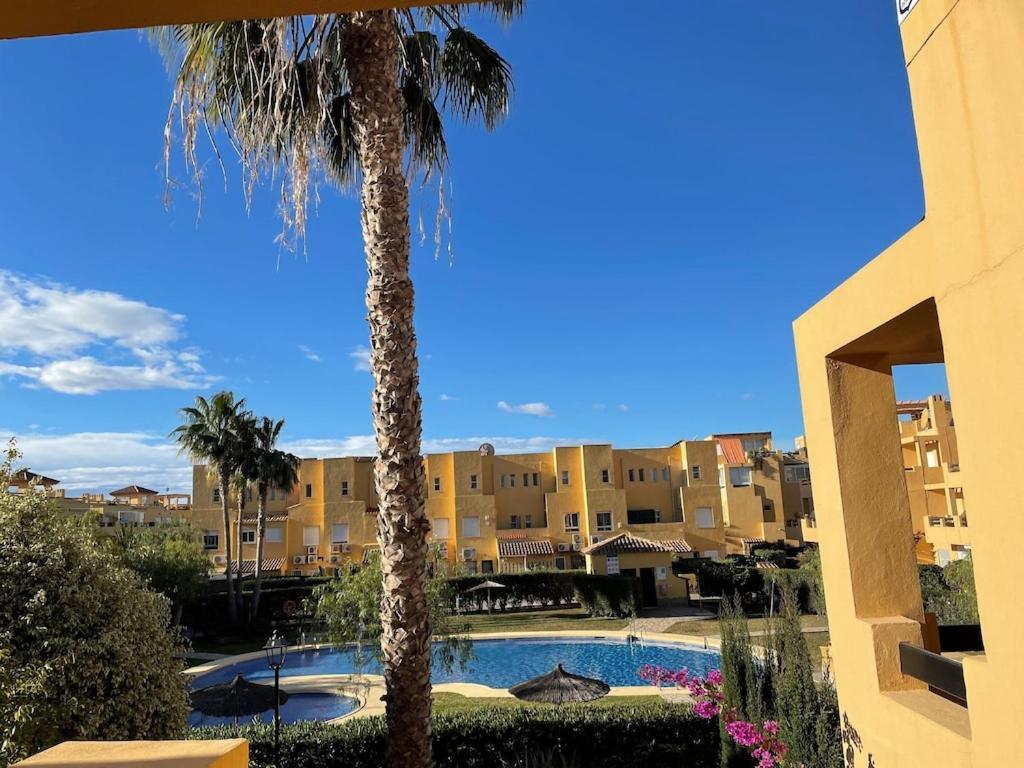 A Stunning 2 Bedroom Apartment 5 Min Walk To The Beautiful Beaches Of Vera Playa Playas de Vera ภายนอก รูปภาพ